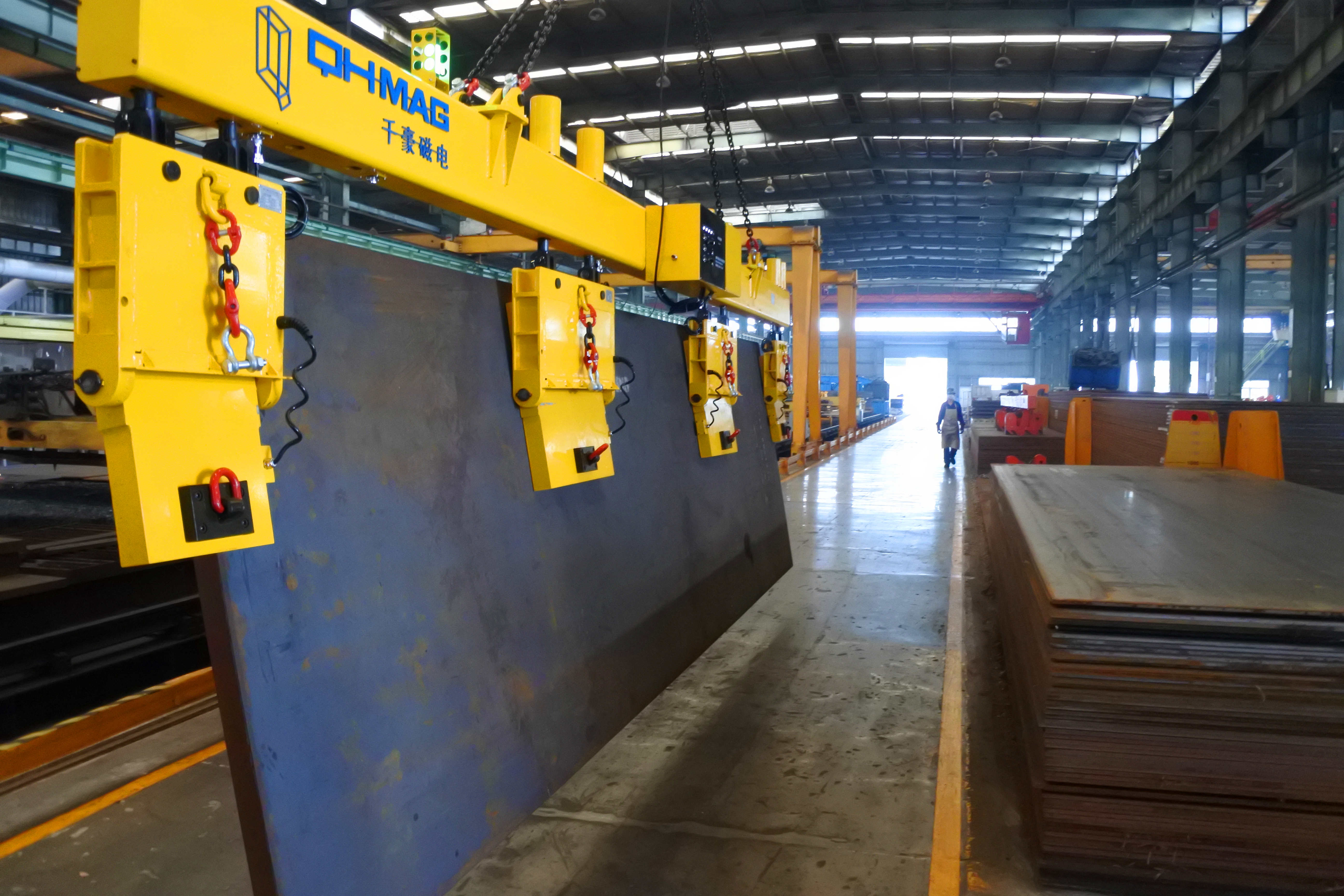 側(cè)吊鋼板，鋼板起吊，磁力吊具