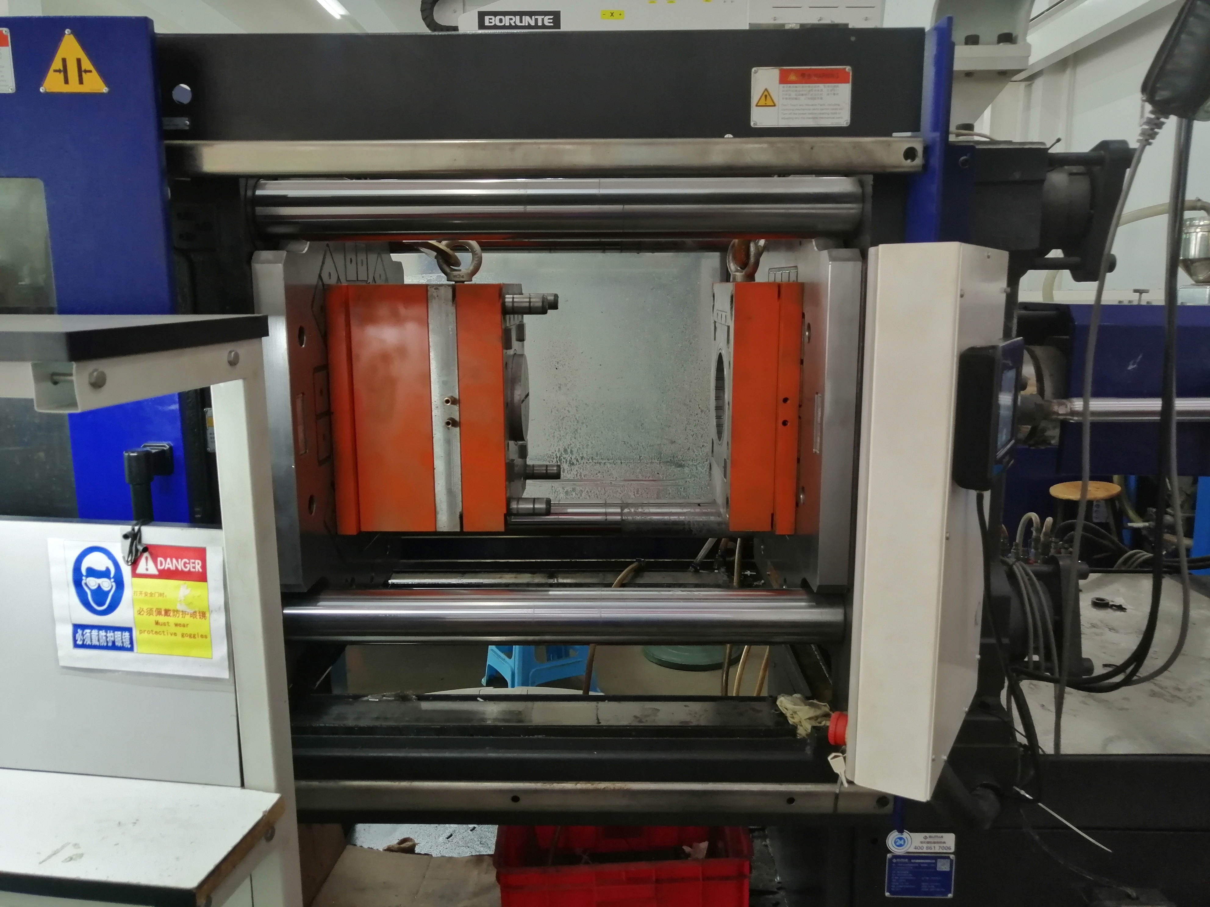 注塑機(jī)快速換模系統(tǒng)，磁力模板