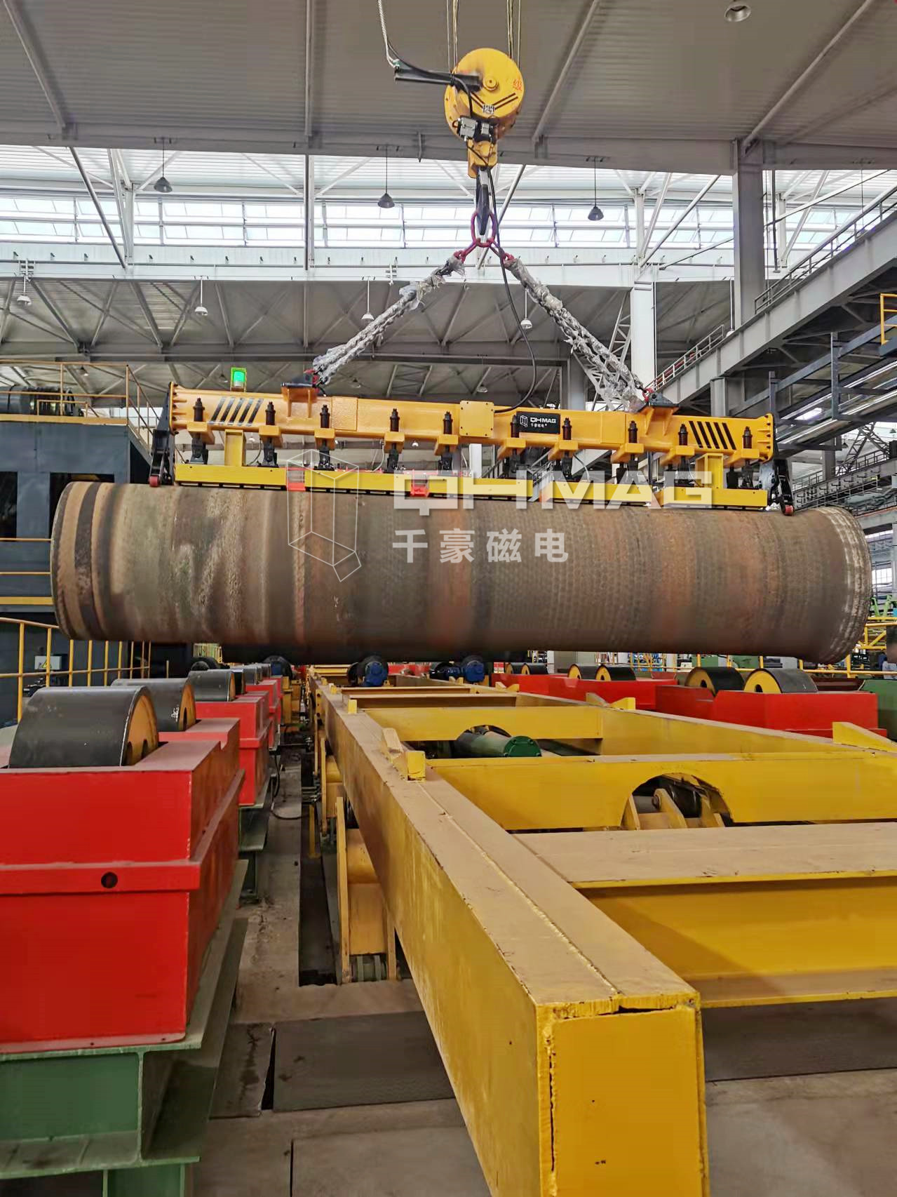 吊鋼管專用吊具,鋼管吊具,電永磁吊具，千豪