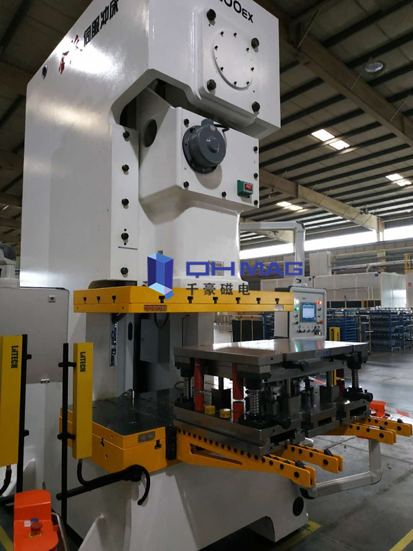 沖壓快速換模系統(tǒng)，千豪機(jī)電